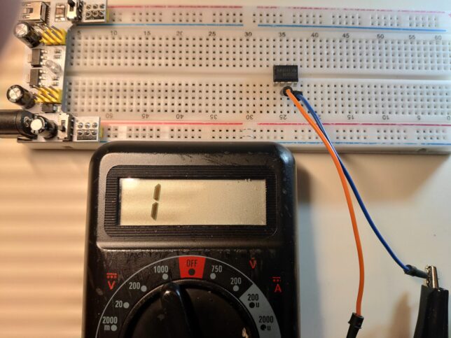 オペアンプの真贋鑑定やってみましたが、やはりヤバいやつは、順方向電圧出ません。図る必要もない代物ですが、一応図りました。