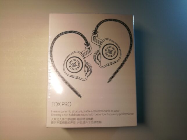 KZ EDX Pro外装箱